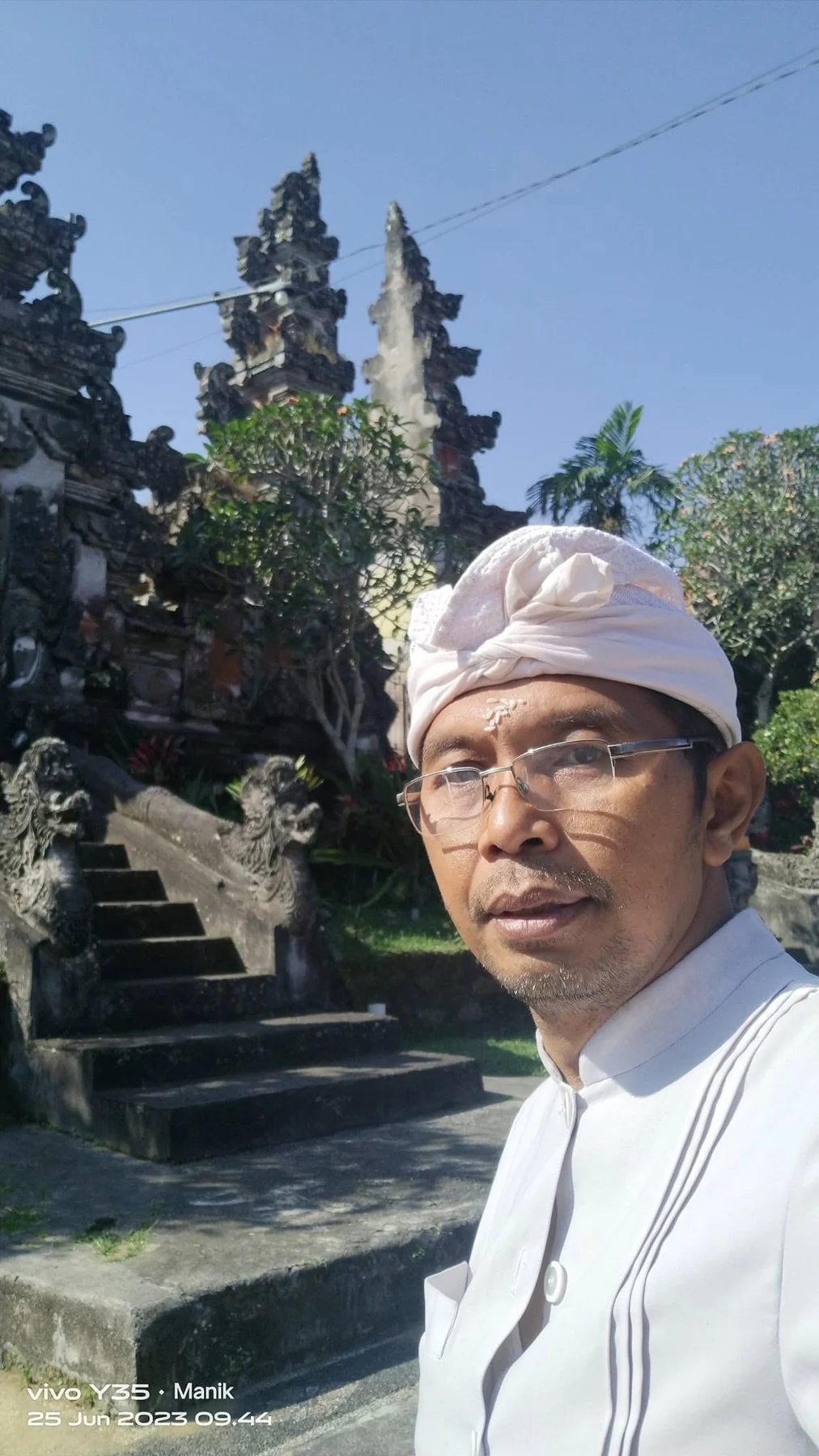 Local Bali Hilltop host in Bali